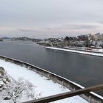 パレス松洲 - 雪景色のオーシャンビュー