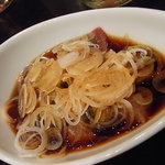 山田屋 - 豚レバ刺し