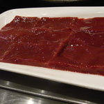 山田屋 - 牛レバ刺し