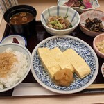 Kyou No Chisou Hannariya - こちらがお昼のセット1400円　