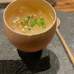 焼鳥こくれ - 季節の素材が入った玉子豆腐。この日は蕪