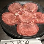 熟成焼肉 八億円 - 