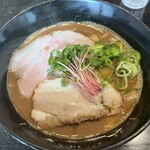 麦とラーメン - 鶏白湯ブラウン