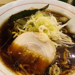 Ramen To Osake Yonaki - たまり醤油ラーメン その2