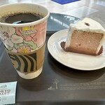 スターバックスコーヒー - ドリップコーヒーホットGrande＋さくらシフォンケーキ