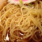 ぶぶか - あっさり醤油らーめん麺拡大