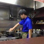 東瀛 - 東東くん調理中
