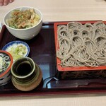 Echigo Hegisoba Tachibanaya - せいろ蕎麦とかき揚げ天丼セット