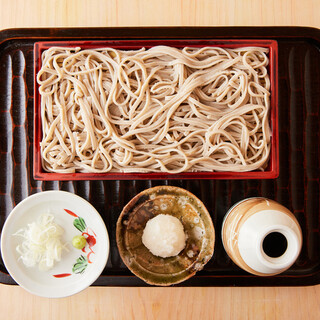 こだわりの、国産の"十割蕎麦"が絶品です。