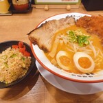 味噌ラーメン専門店 麺屋・國丸。 - 