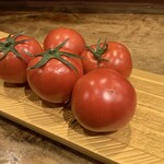 焼肉酒場蜂ヤ - 江田島キングトマト　　　　　季節限定