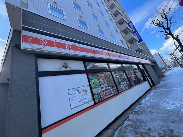 セイコーマート ドーミーイン苫小牧（Selcomart） - 苫小牧（コンビニ・スーパー）の写真