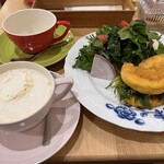 The tee Tokyo　supported by MLESNA TEA - サンドイッチとホットコンチネンタルミルクティーset