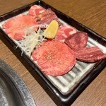 蔓牛焼肉 太田家 - 