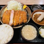 Tonkatsu Arima - 特大厚切リブロースカツ定食 2,600円