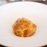 エクアトゥール - フカヒレのコンソメゼリー 香住蟹 オマール海老のソース