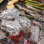 Sakanaya Shichifukujin Shouten - 焼き牡蠣（ホイル焼き）
