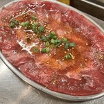 ツラとキモ 炭火焼肉 いわしげ - 