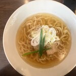 手打ち麺 やす田 - イリコ塩らあめん