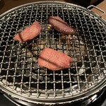 Yakiniku Toraji - 上タン