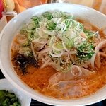 中華そば ちくりん - モウモウと立ち昇る湯気と共に味噌スープの香りが堪らない。