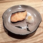 おすし 花富 - サクラマスの幽庵焼き