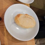 ビストリア 魚タリアン - 自家製パン