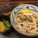 丸亀製麺 - 牡蠣ぶっかけ