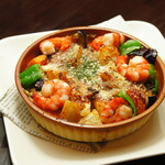 青山Indigo - カラフルな料理