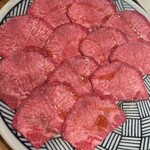 炭火焼肉リバティ - 