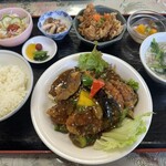 中国料理 頤和園 - イワエンセット全景