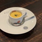 タヴェルナハンバーグ - 本日のスープ[450円]2