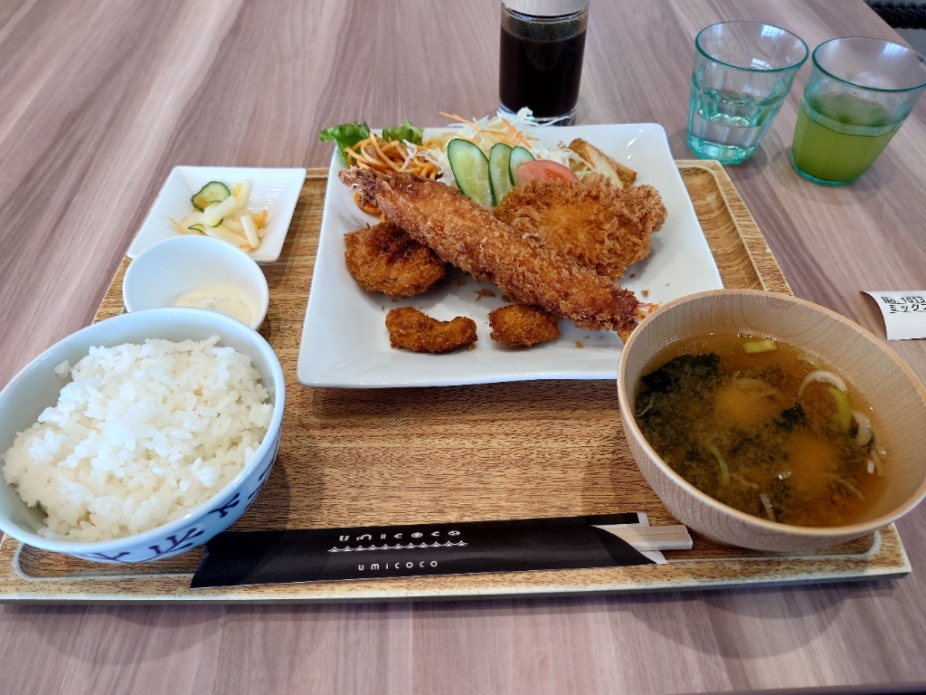 写真 : UMICOCO （ウミココ） - 大谷海岸/食堂 | 食べログ