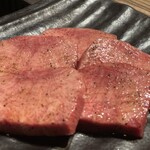 焼肉 ジャンボ - 