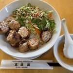 (食)越南 - ブン・チャー・ジョー　980円
      揚げ春巻きをのせた、たれ付き麺