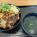 カルビ丼とスン豆腐専門店 韓丼 - 