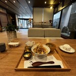 割烹の宿 櫻家 - ロビーでランチ