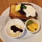 カフェ＆ビストロ あん - パンケーキのセット！