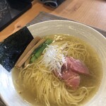 Menya Sakurai - 相方の塩らぁ麺のアップ