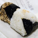 米屋の手作りおにぎり　多司 - ツナマヨ160円 金ごまひじき170円