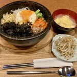 小さなおうち - 石焼ビビンバ定食1,200円