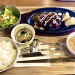 はせべや - ハンバーグセット1,300円