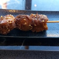 シャングリラズシークレット 銀座店 - 鶏肉のような食感の羊串風きのこ串