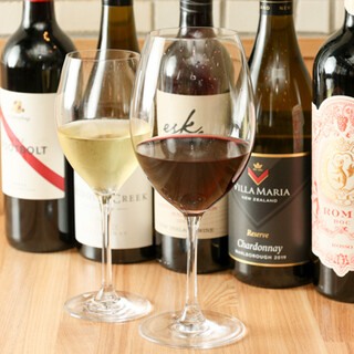 【侍酒師精選】 備有以大洋洲產為主的100種葡萄酒