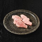 梅田お初天神大人の神戸牛焼肉 - 
