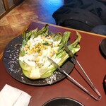 Shumattsu Bia Dainingu - ロメインレタスシーザーサラダ
