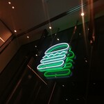 SHAKE SHACK - 