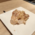 たれ焼肉、塩ホルモン。まるきん食堂 - 