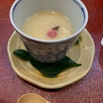 懐石 古都 - 市原蕪ときたあかりのすりながし　発酵塩麹仕立て　桜花