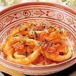 Stir-fried squid with tomato sauce